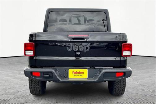 2025 Jeep Gladiator Nighthawk