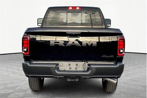 2025 RAM 2500 Tradesman Crew Cab 4x4 6'4' Box
