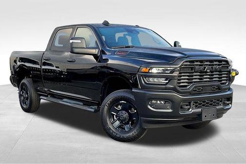 2025 RAM 2500 Tradesman Crew Cab 4x4 6'4' Box