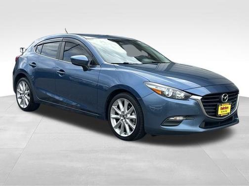 2017 Mazda Mazda3 Touring 2.5