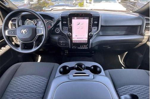2025 RAM 3500 Tradesman Crew Cab 4x4 8' Box