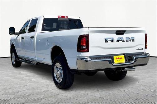 2025 RAM 3500 Tradesman Crew Cab 4x4 8' Box