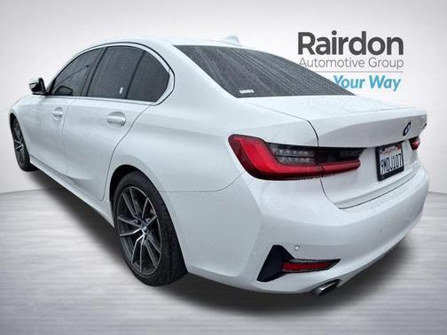 Alpine White 2019 BMW 330 330i