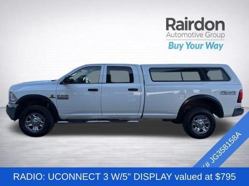 Bright White Clearcoat 2018 RAM 2500 Tradesman Crew Cab 4x4 8' Box