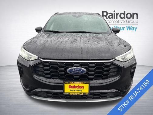 AGATE BLACK METALLIC 2024 Ford Escape ST-Line