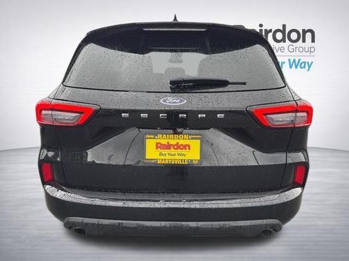 AGATE BLACK METALLIC 2024 Ford Escape ST-Line