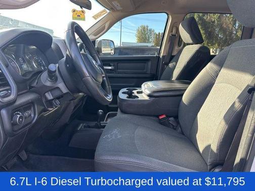 2019 RAM 3500 Tradesman Crew Cab 4x4 8' Box