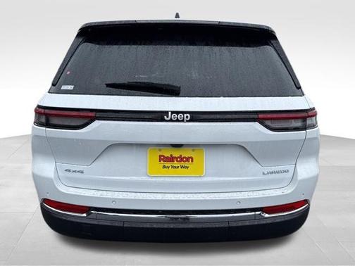 Bright White Clearcoat 2026 Jeep Grand Cherokee Altitude