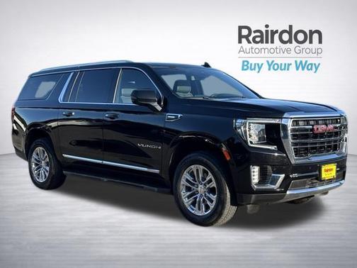Onyx Black 2024 GMC Yukon XL SLT