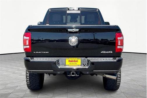 2019 RAM 2500 Limited Crew Cab 4x4 6'4' Box