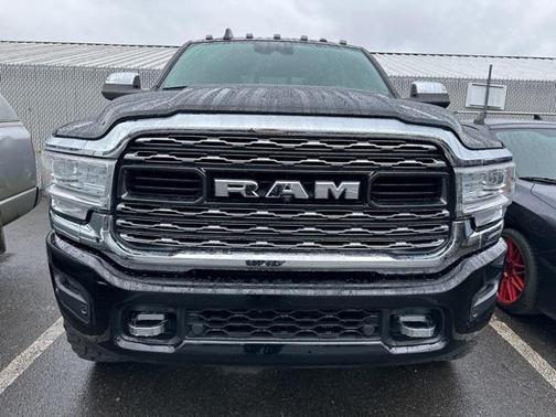 2019 RAM 2500 Limited Crew Cab 4x4 6'4' Box