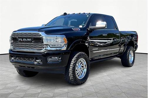 2019 RAM 2500 Limited Crew Cab 4x4 6'4' Box