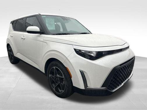 2023 Kia Soul EX
