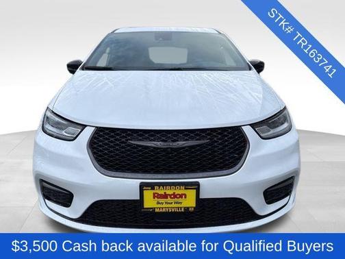 2026 Chrysler Pacifica L