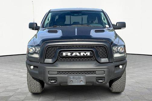 2019 RAM 1500 SLT