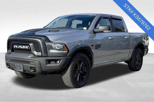 2019 RAM 1500 SLT