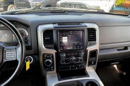 2019 RAM 1500 SLT