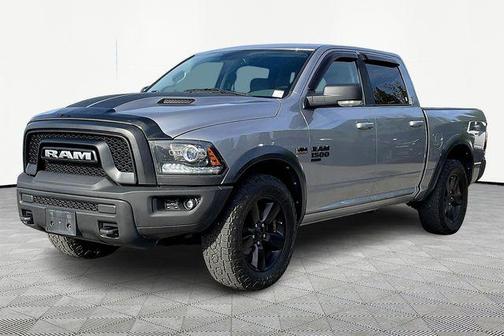 2019 RAM 1500 SLT