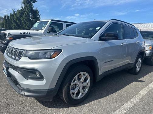 2024 Jeep Compass Latitude