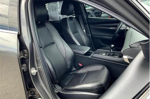2020 Mazda Mazda3 FWD w/Premium Package