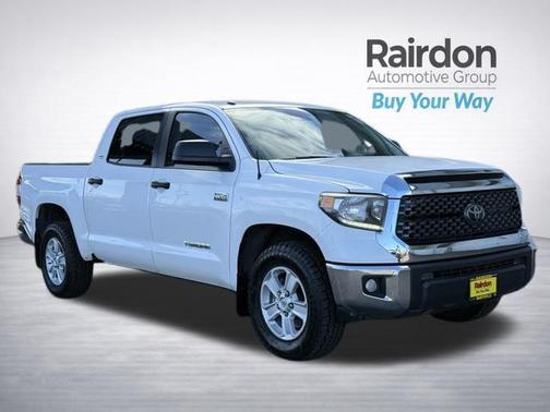 Super White 2019 Toyota Tundra SR5