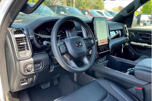 2025 RAM 1500 Limited