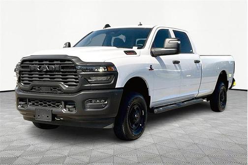 2025 RAM 2500 Tradesman Crew Cab 4x4 8' Box