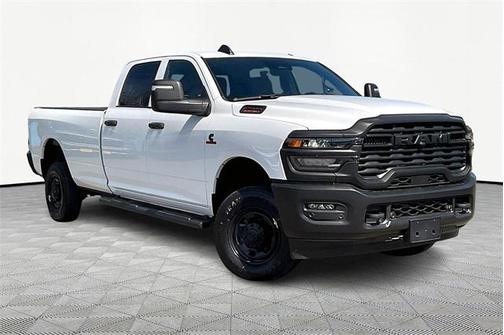2025 RAM 2500 Tradesman Crew Cab 4x4 8' Box