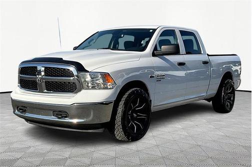 2022 RAM 1500 Classic SLT