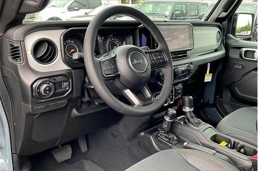 2025 Jeep Gladiator Sport S