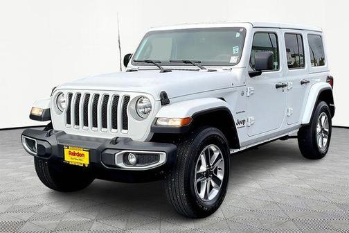 2023 Jeep Wrangler 4-Door Sahara