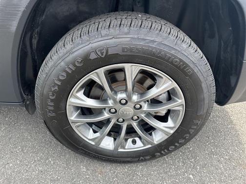 2021 Jeep Cherokee Latitude Plus