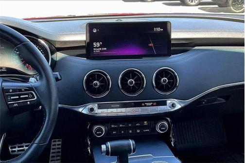 2022 Kia Stinger GT1