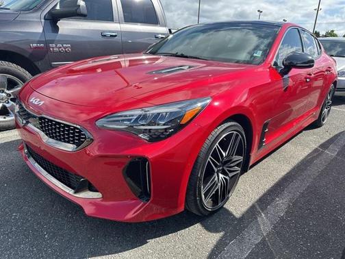 2022 Kia Stinger GT1