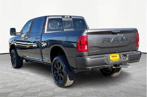 2025 RAM 2500 Laramie Crew Cab 4x4 8' Box