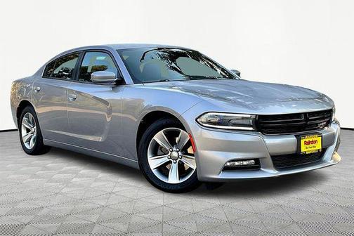 2017 Dodge Charger SXT