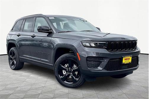 2025 Jeep Grand Cherokee Altitude
