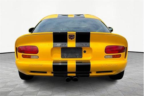 2001 Dodge Viper GTS