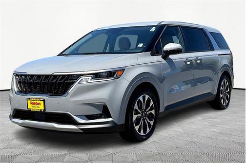 2024 Kia Carnival EX