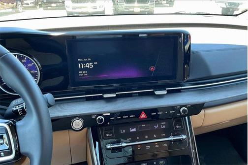 2024 Kia Carnival EX
