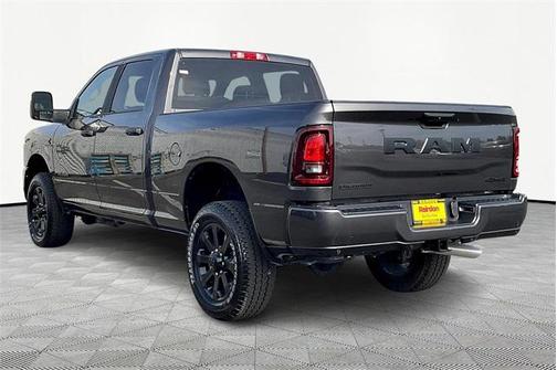 2025 RAM 2500 Big Horn Crew Cab 4x4 6'4' Box