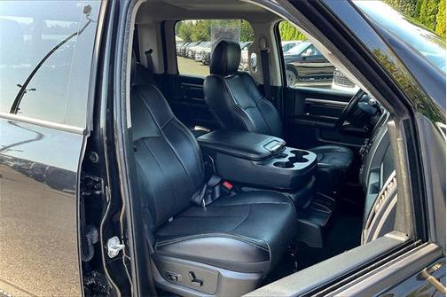 2018 RAM 2500 Laramie Crew Cab 4x4 6'4' Box