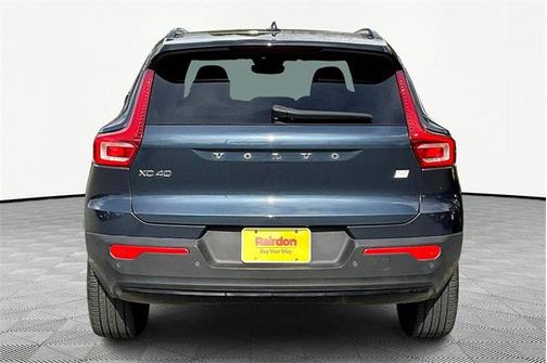 2022 Volvo XC40 Recharge Pure Electric P8 Twin Ultimate
