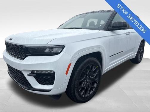 2025 Jeep Grand Cherokee Summit