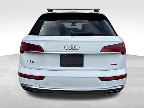 2024 Audi Q5 45 S line Premium Plus