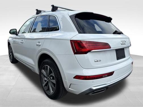 2024 Audi Q5 45 S line Premium Plus