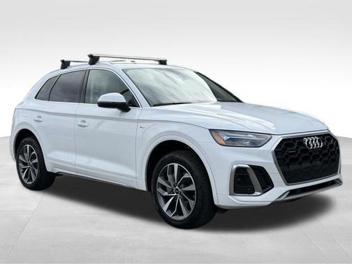 2024 Audi Q5 45 S line Premium Plus