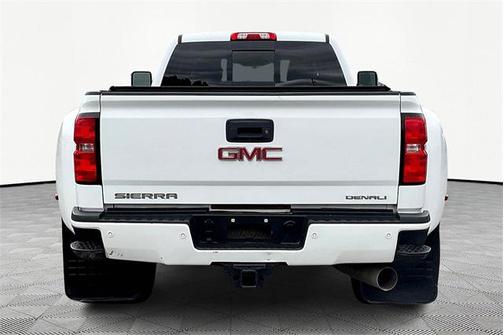2017 GMC Sierra 3500 Denali
