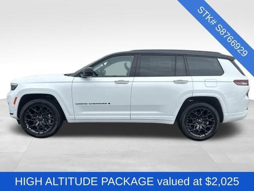 2025 Jeep Grand Cherokee L Summit Reserve