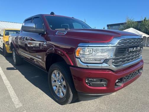 2019 RAM 2500 Limited Crew Cab 4x4 6'4' Box